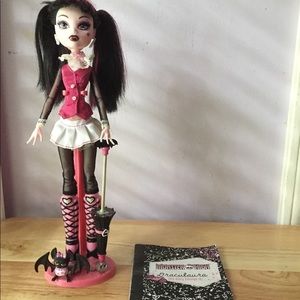 Original Draculaura Doll (2010)